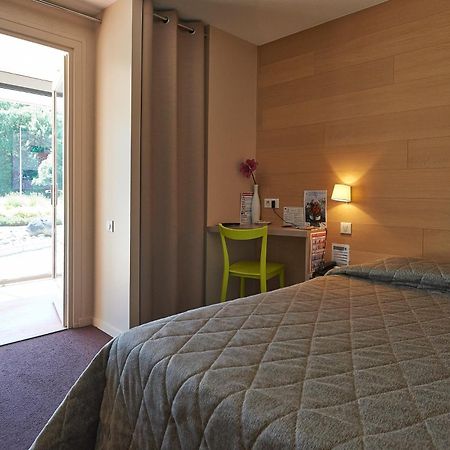 Cit'Hotel Les Alizés Limoges Esterno foto