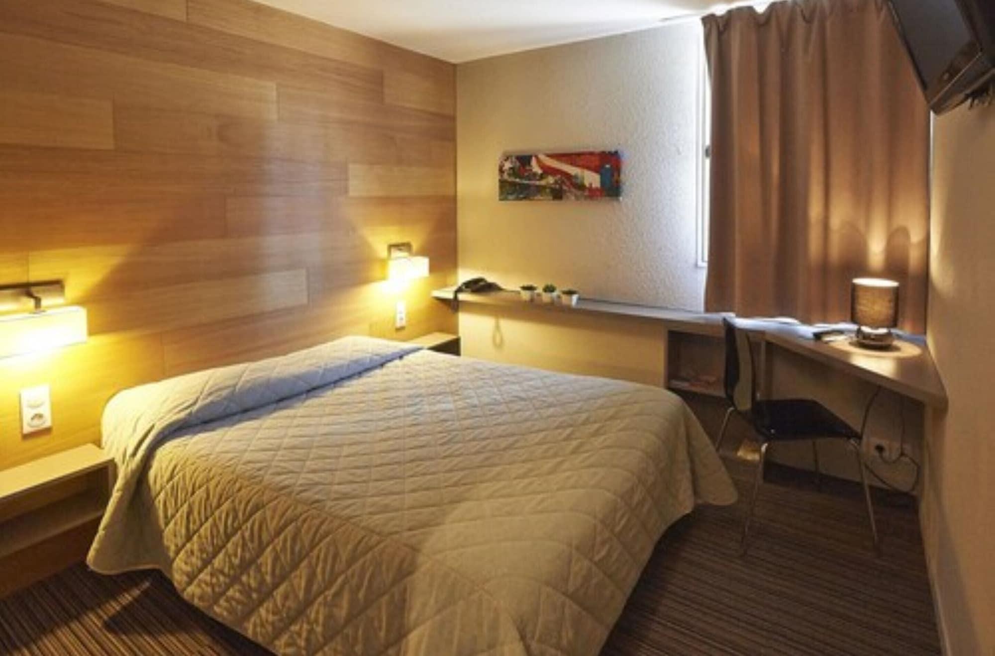 Cit'Hotel Les Alizés Limoges Esterno foto